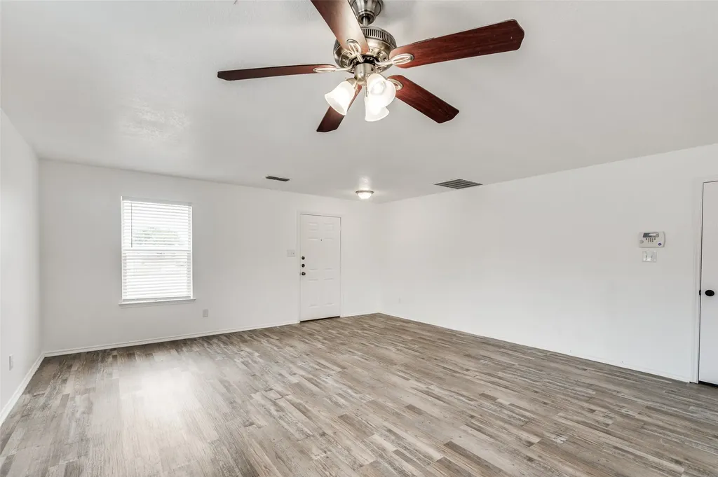 8101 Stanton Court Fort Worth TX 76120