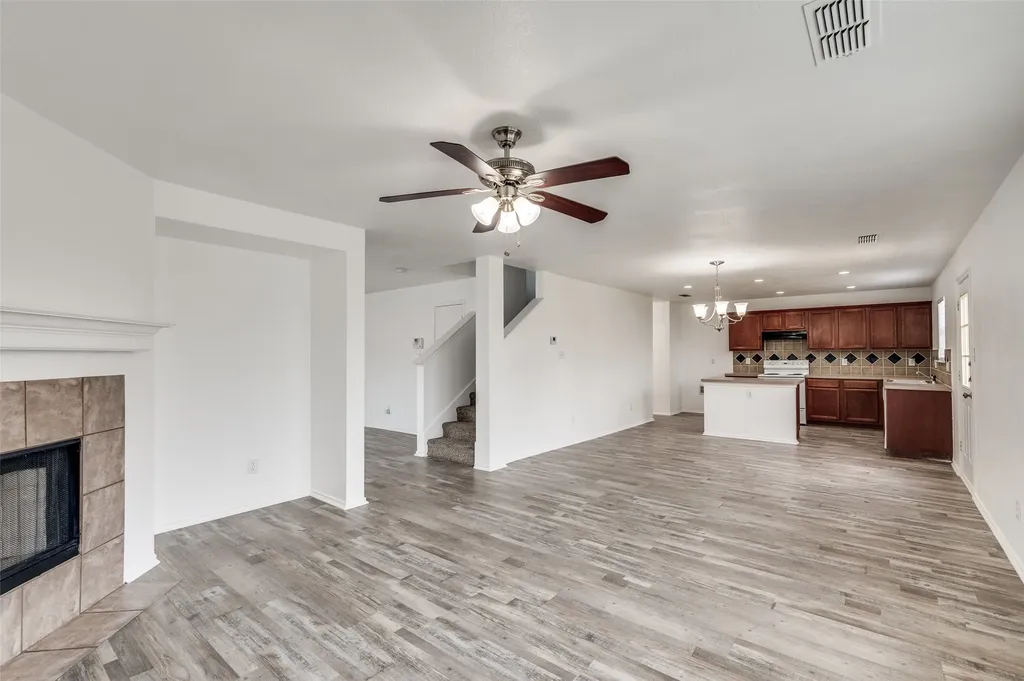 8101 Stanton Court Fort Worth TX 76120