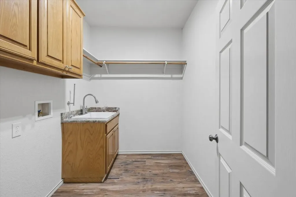 122 Eagle Pass Lane Weatherford TX 76087