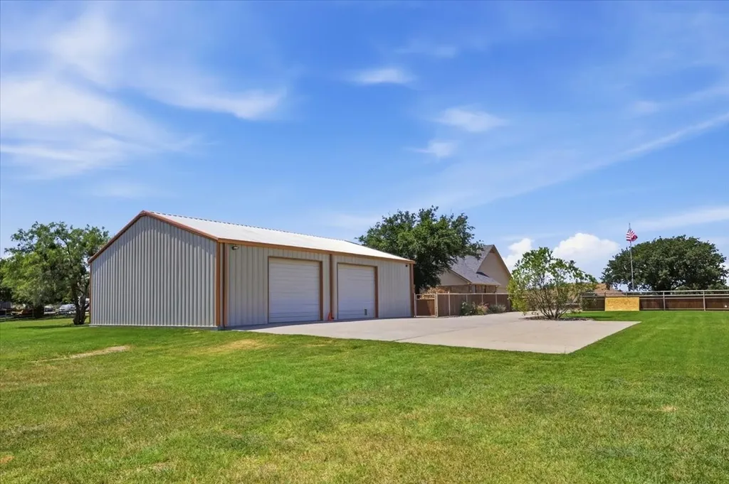 122 Eagle Pass Lane Weatherford TX 76087