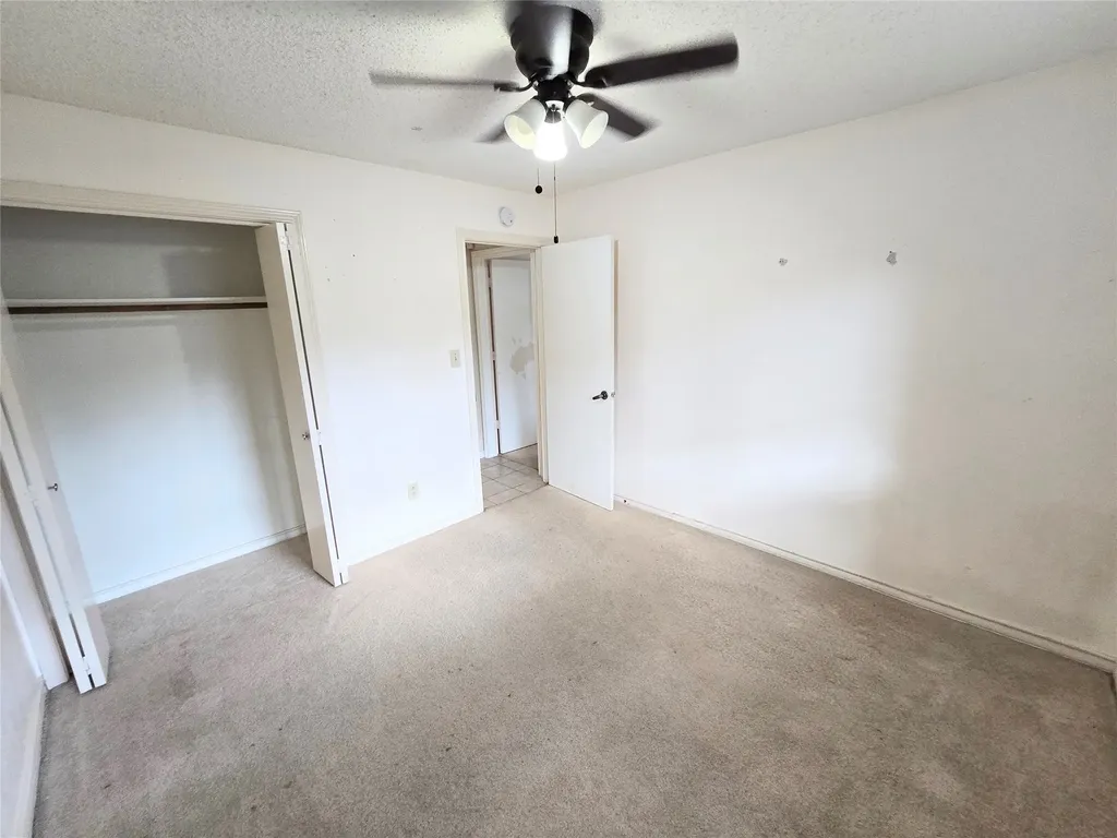 2211 Baltic Avenue Arlington TX 76011