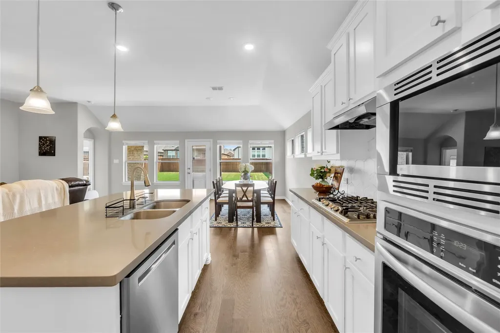 453 Letara Vista Drive Haslet TX 76052