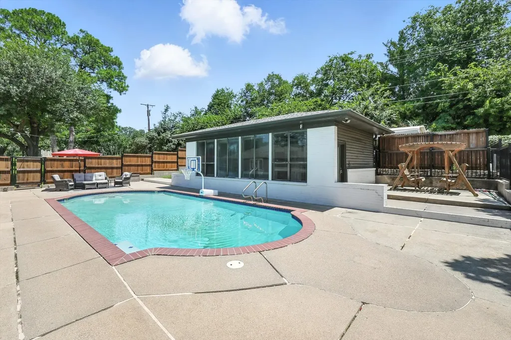 3201 Carmel Street Denton TX 76205