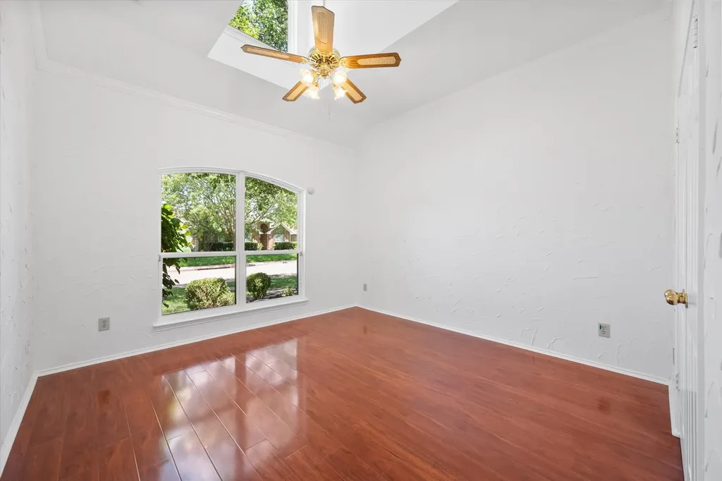 1132 Devonshire Drive Desoto TX 75115