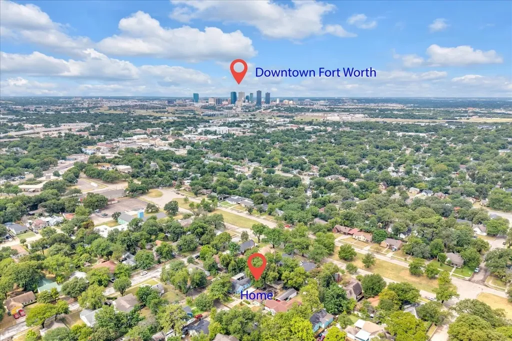 1113 Hudgins Avenue Fort Worth TX 76111