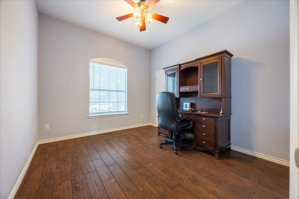 1511 Fallcreek Court Allen TX 75002