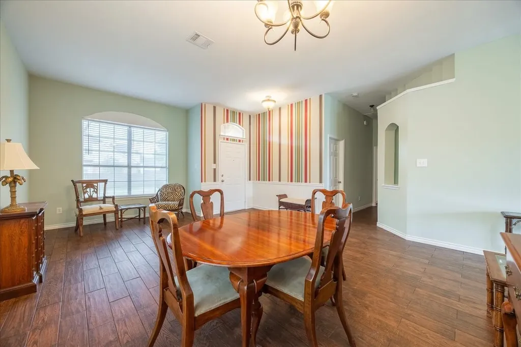 1511 Fallcreek Court Allen TX 75002