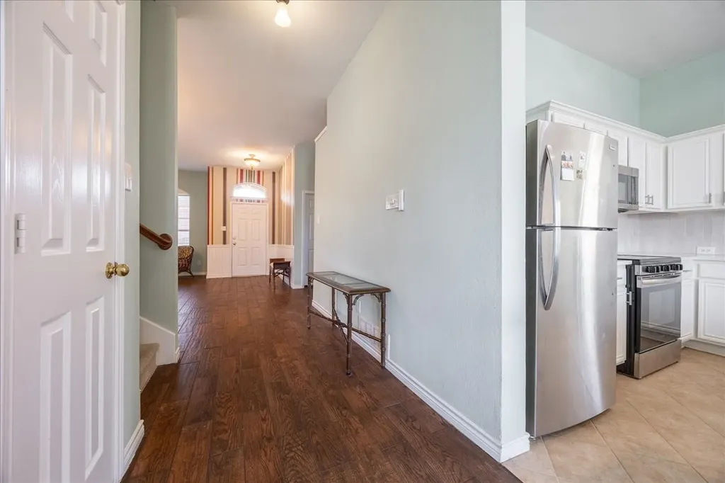 1511 Fallcreek Court Allen TX 75002
