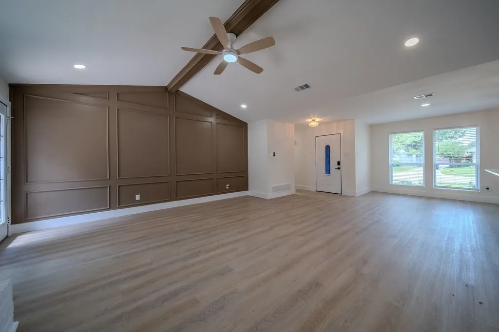 142 Ridgegate Drive Garland TX 75040
