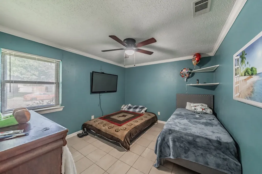 713 Keystone Street Mesquite TX 75149