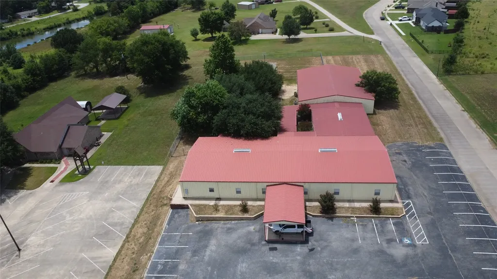 995 W State Highway 243 Canton TX 75103
