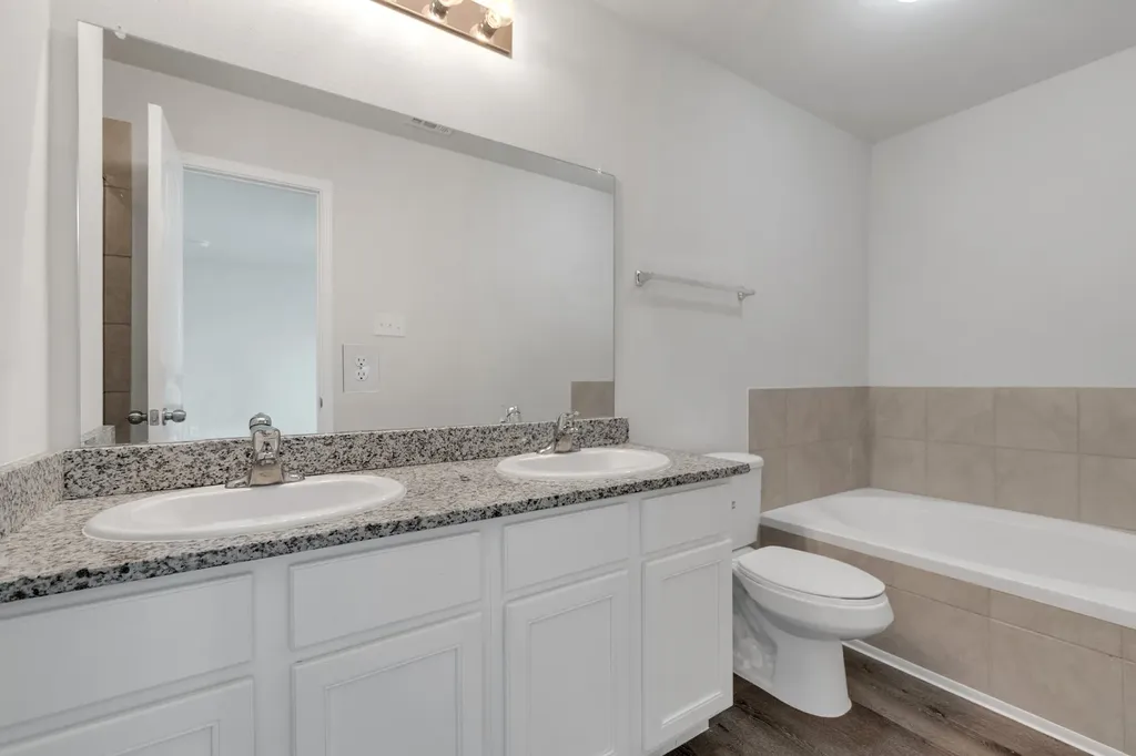 5620 Topwater Trail Fort Worth TX 76119