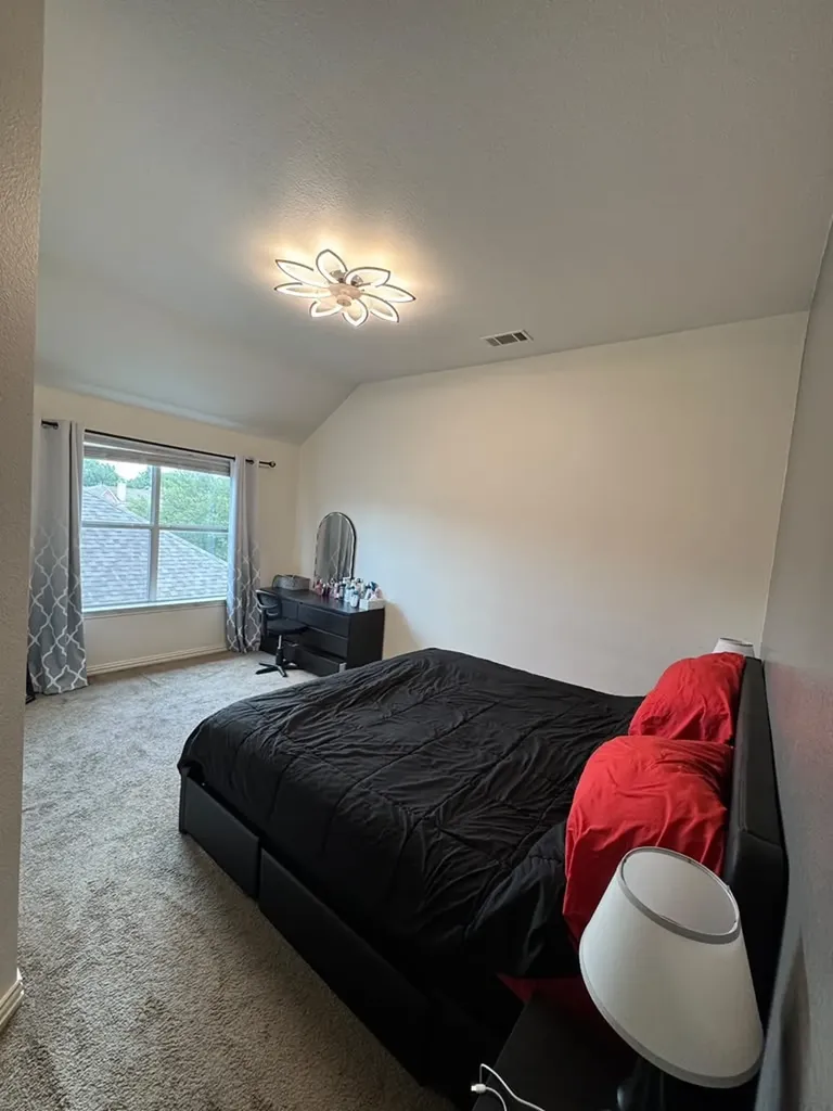 814 Honey Hill Drive Garland TX 75040