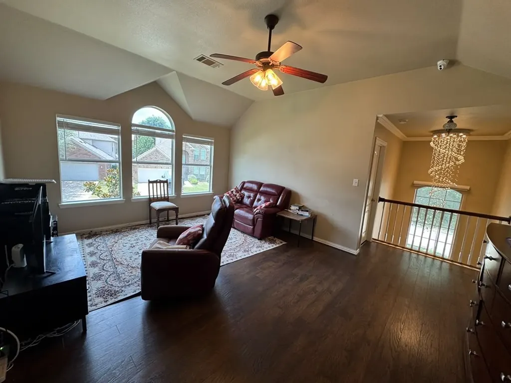 814 Honey Hill Drive Garland TX 75040
