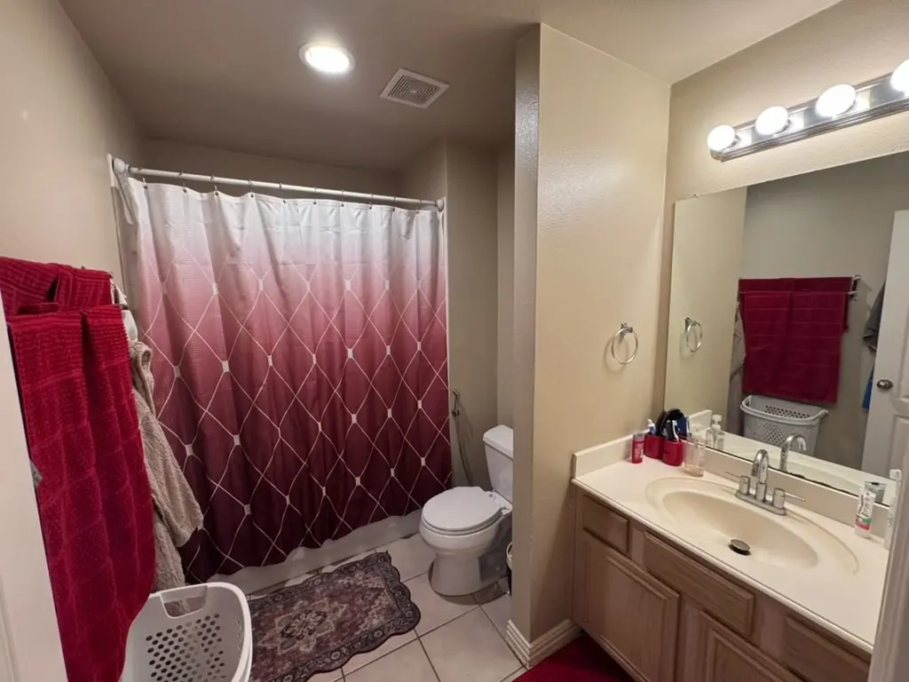 814 Honey Hill Drive Garland TX 75040