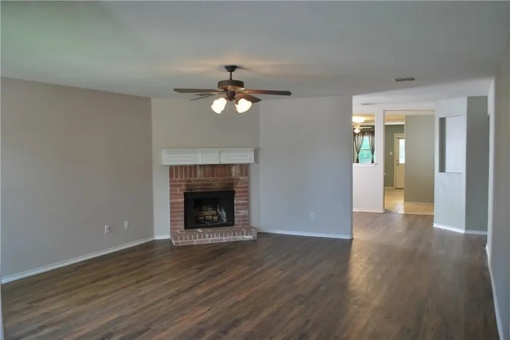 2613 Tuscan View Drive Fort Worth TX 76131