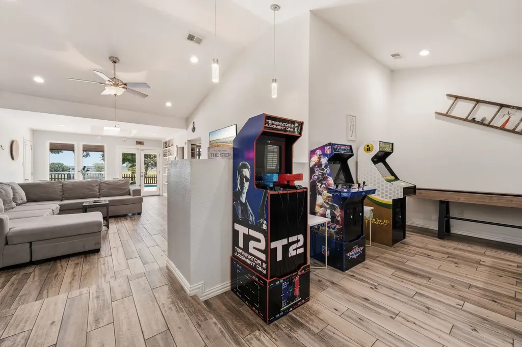 5402 Peninsula Way Garland TX 75043