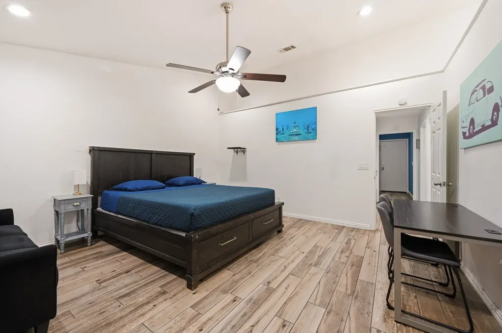 5402 Peninsula Way Garland TX 75043