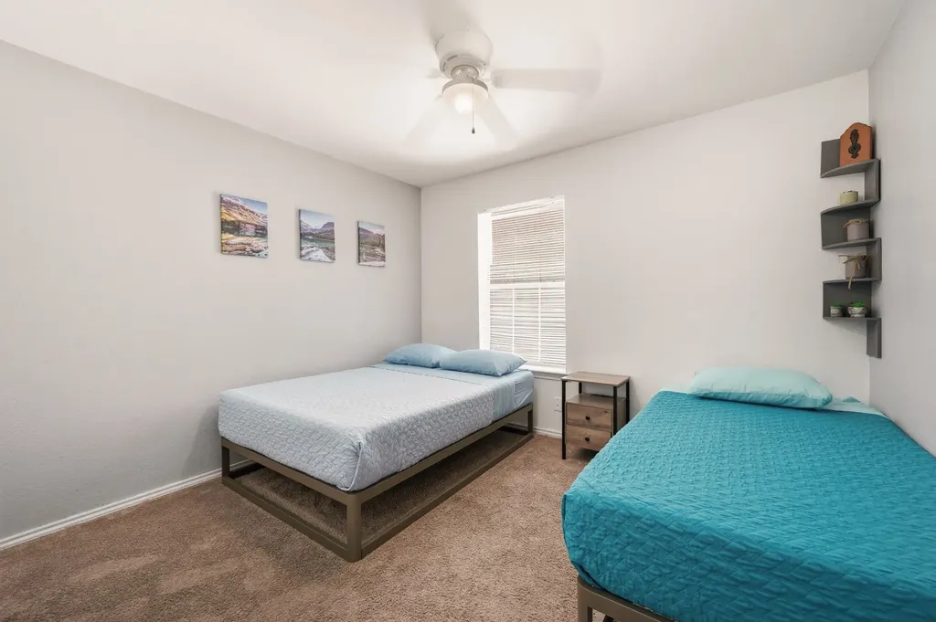 5402 Peninsula Way Garland TX 75043