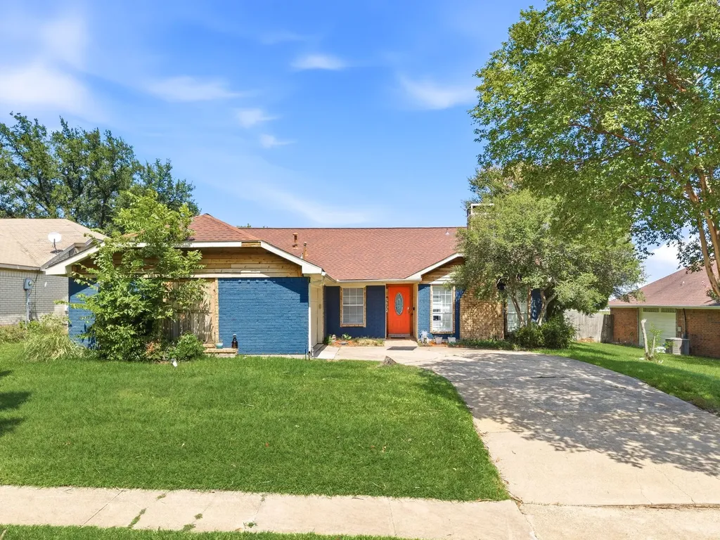 5402 Peninsula Way Garland TX 75043