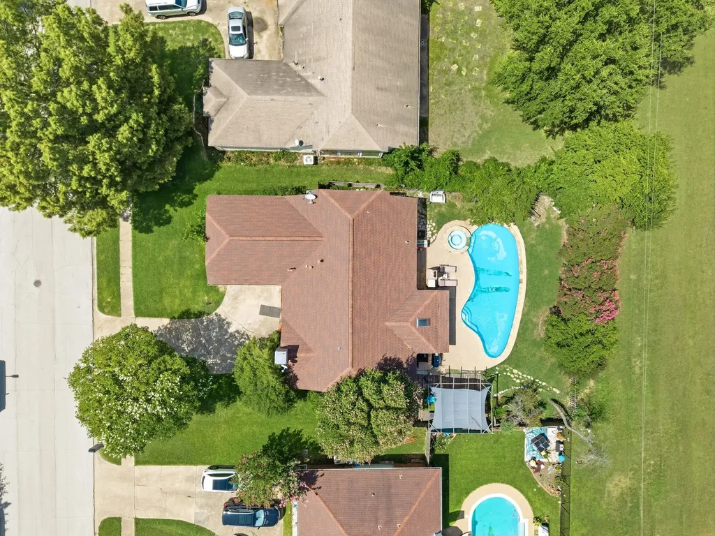 5402 Peninsula Way Garland TX 75043