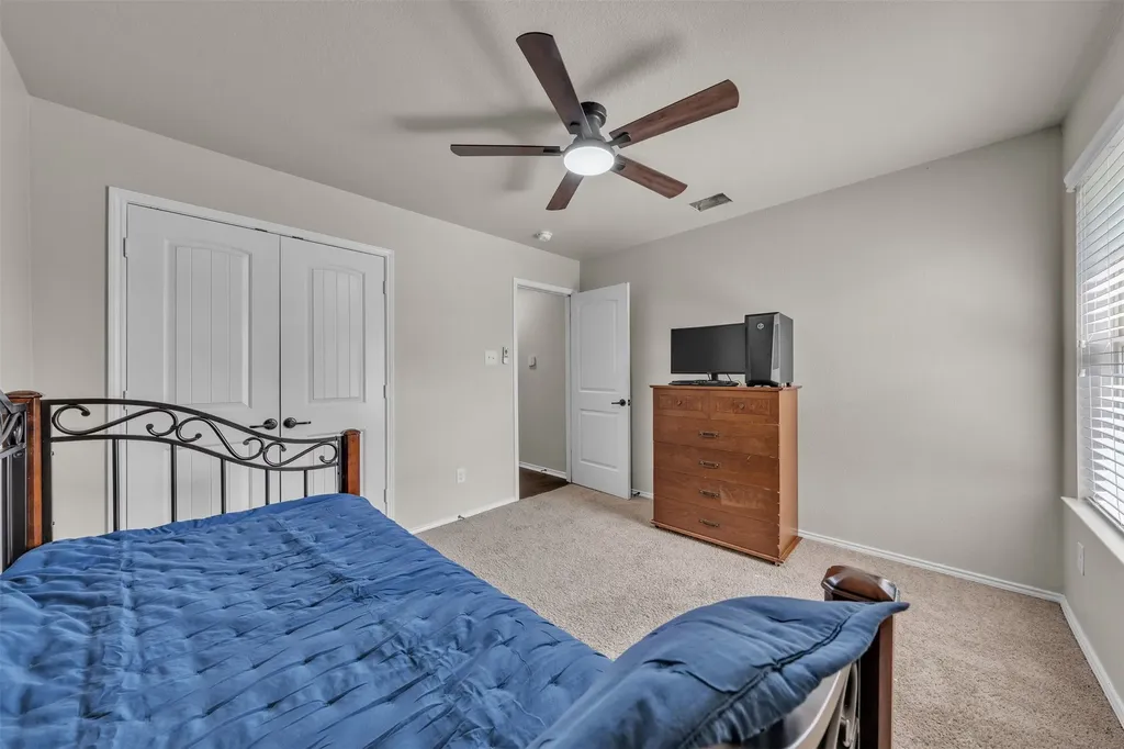 381 Coral Vine Lane Burleson TX 76028
