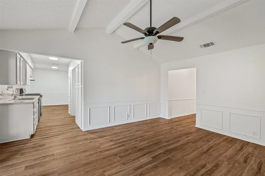 1915 Westover Court Arlington TX 76015