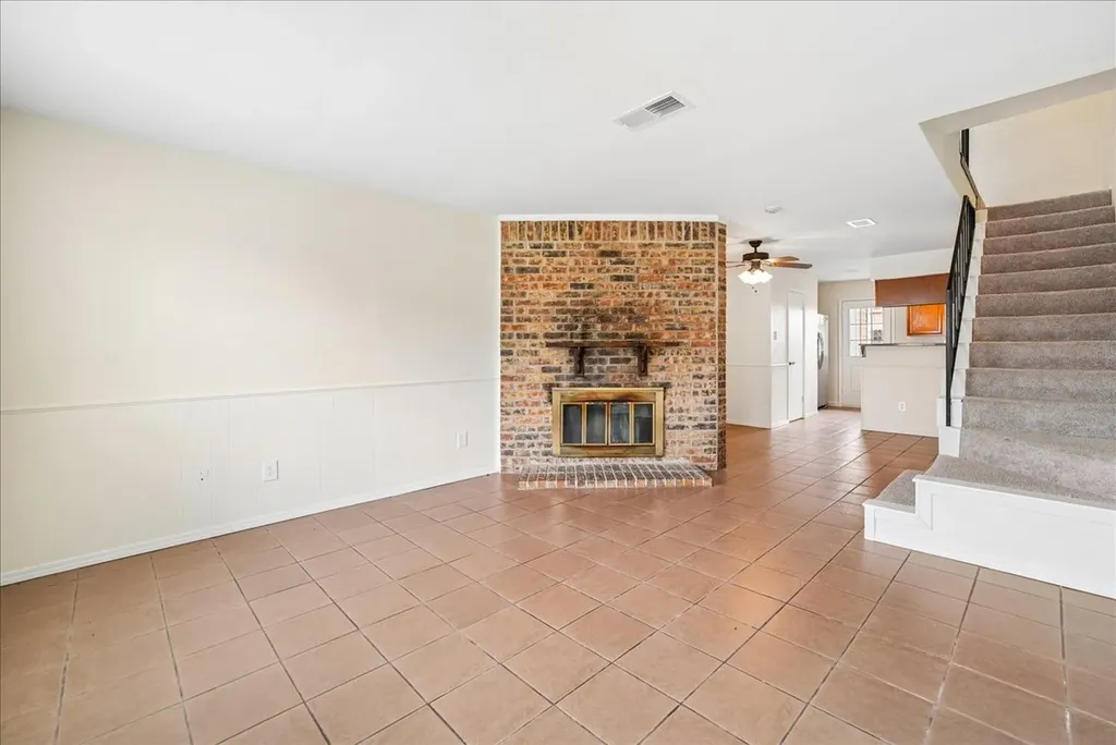 703 Lee Street Mesquite TX 75149