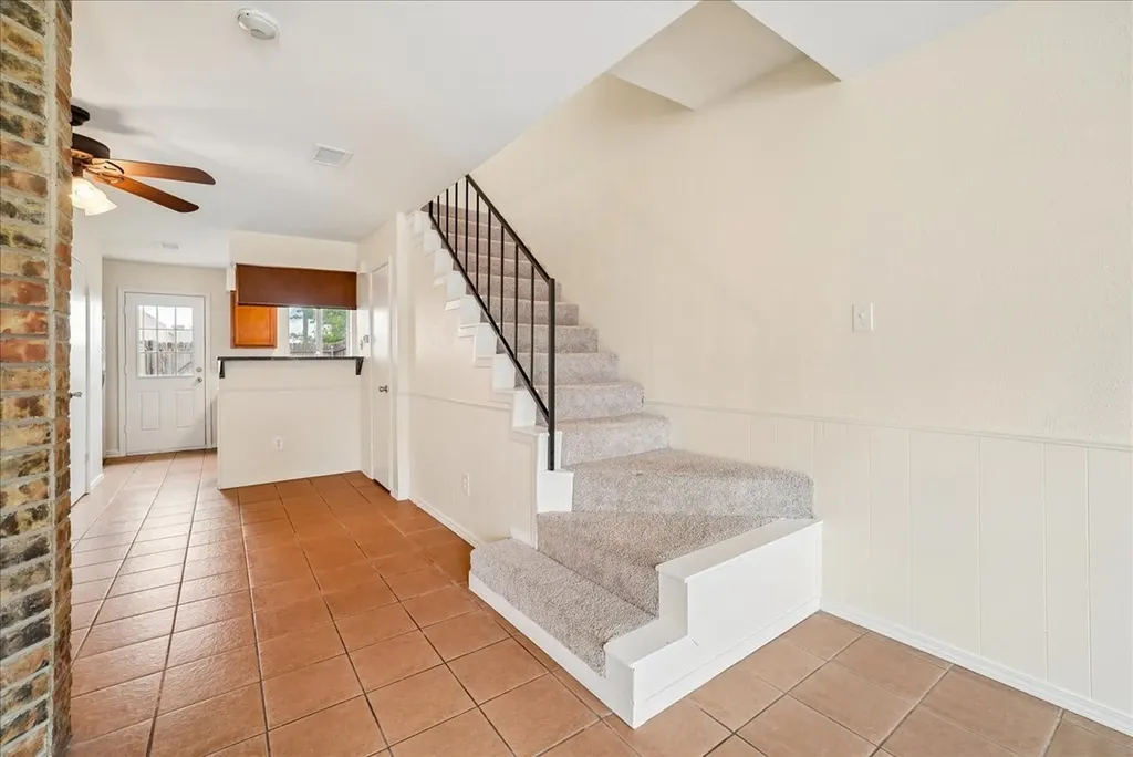703 Lee Street Mesquite TX 75149