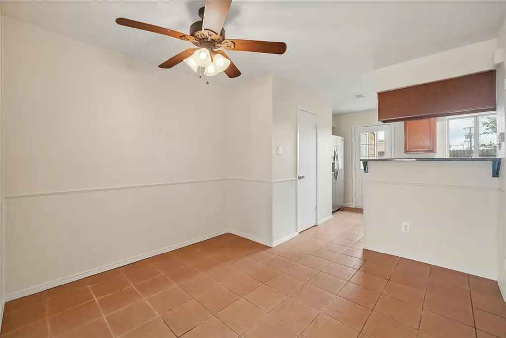 703 Lee Street Mesquite TX 75149