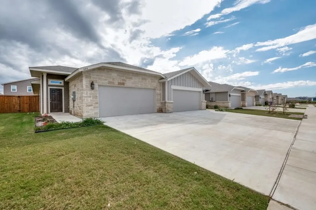 644 Blackland Drive Venus TX 76084