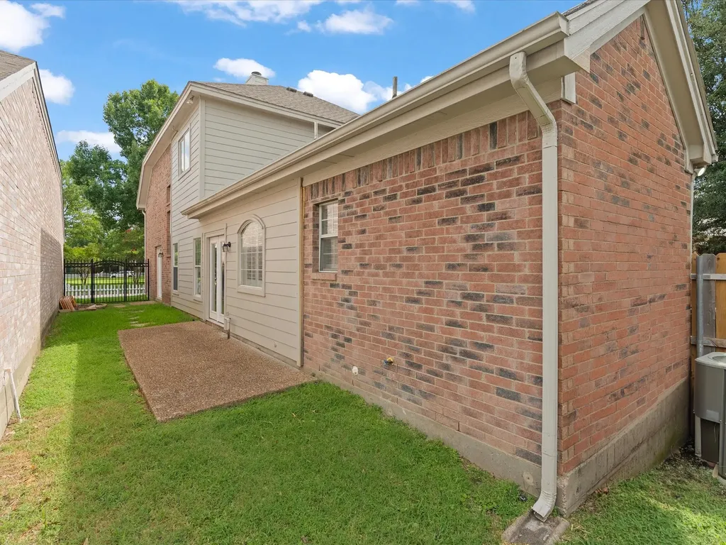 4113 Elmhill Drive Plano TX 75024