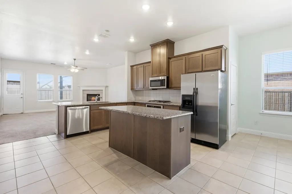 7304 Snyder Lane Arlington TX 76002