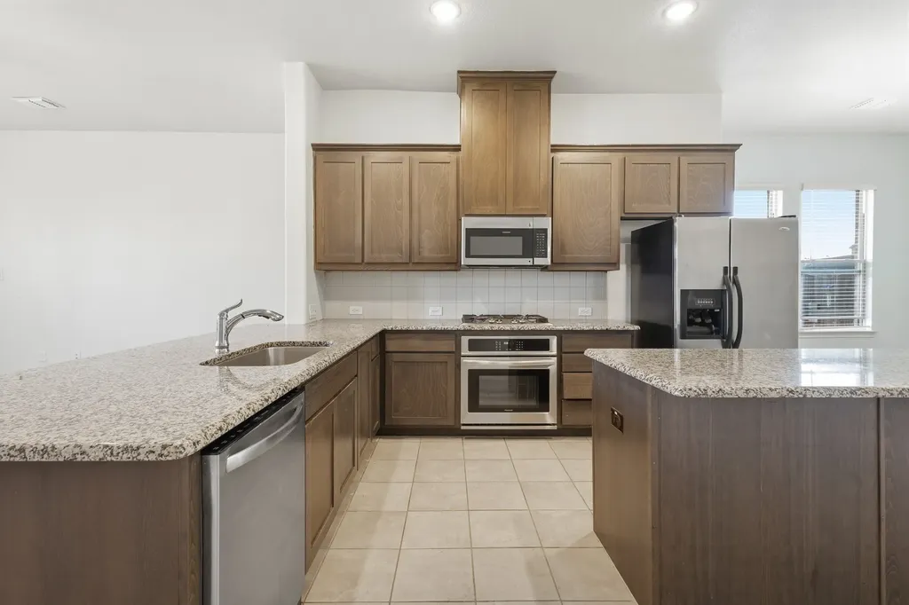 7304 Snyder Lane Arlington TX 76002