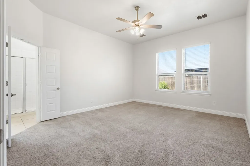 7304 Snyder Lane Arlington TX 76002