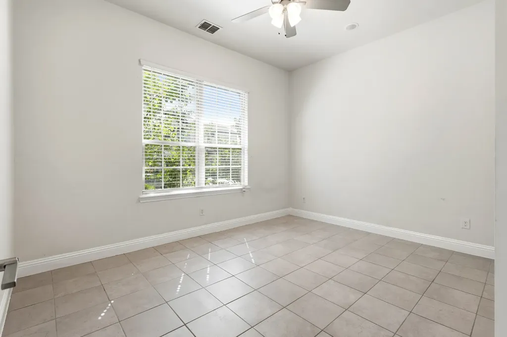 7304 Snyder Lane Arlington TX 76002