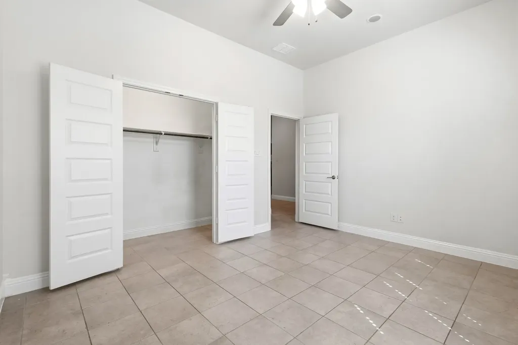 7304 Snyder Lane Arlington TX 76002