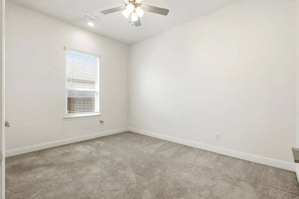 7304 Snyder Lane Arlington TX 76002
