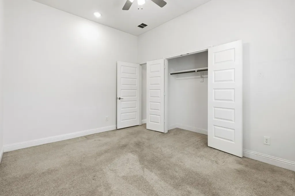 7304 Snyder Lane Arlington TX 76002