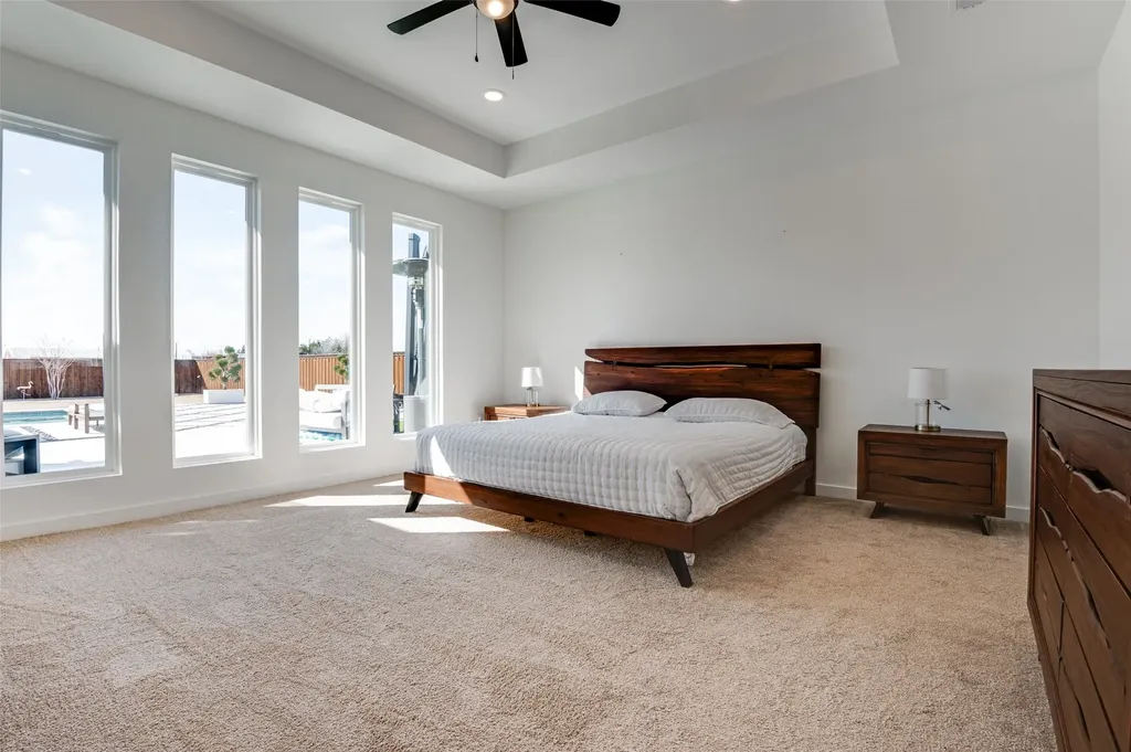 307 Highland Avenue Red Oak TX 75154
