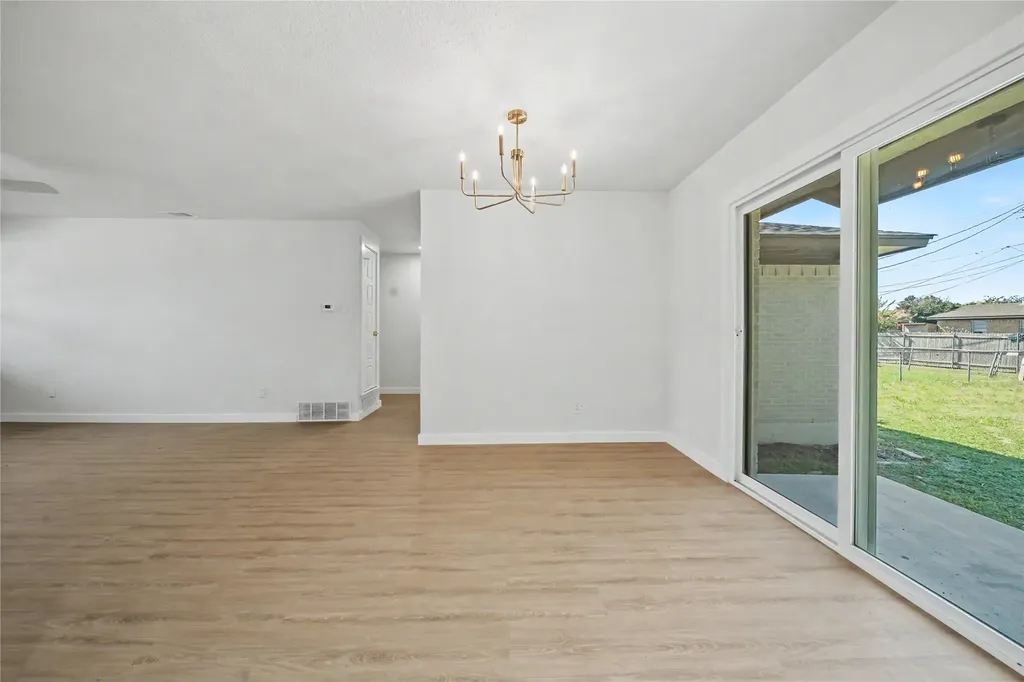 4518 Hanover Drive Garland TX 75042