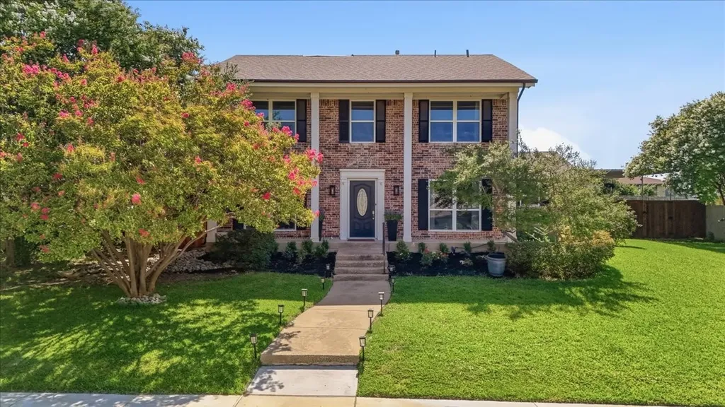 2310 Greenhill Drive Carrollton TX 75006