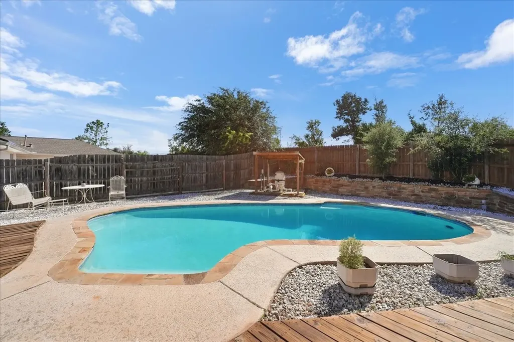 2310 Greenhill Drive Carrollton TX 75006