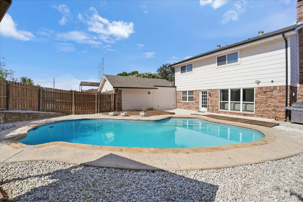 2310 Greenhill Drive Carrollton TX 75006