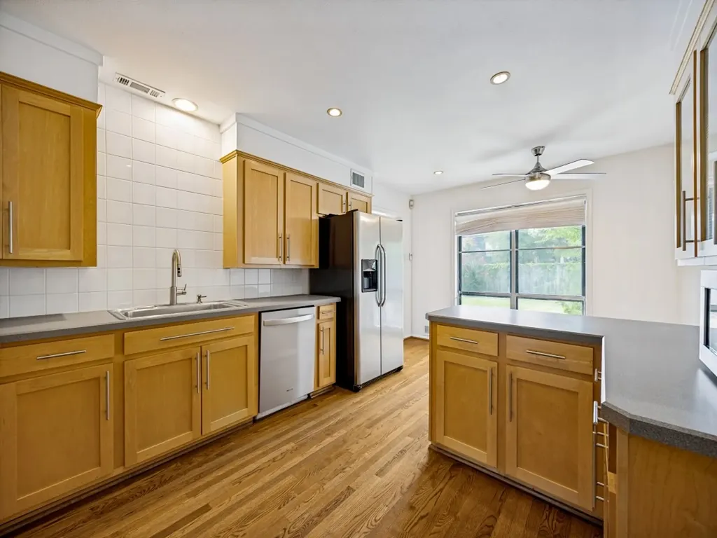 5938 Willow Lane Dallas TX 75230