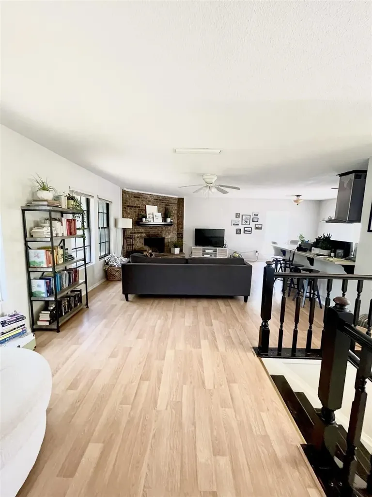 1816 Chestnut Court Flower Mound TX 75028