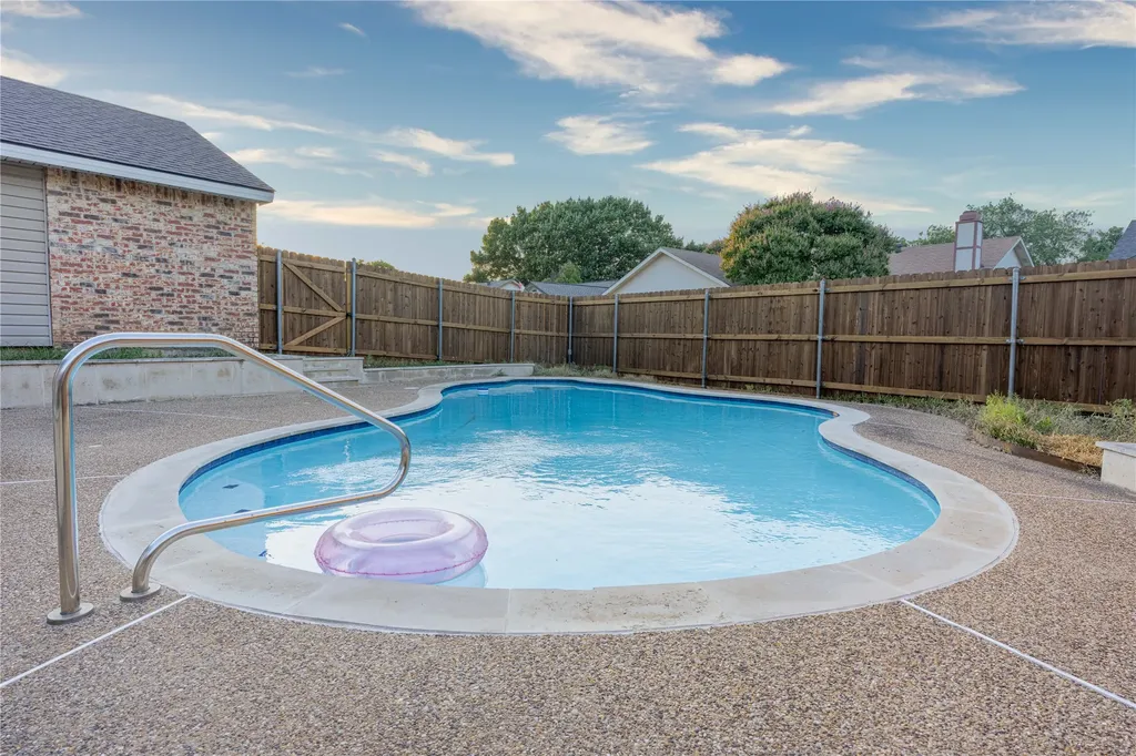 2804 Oxford Lane Flower Mound TX 75028