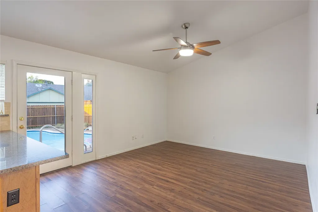 2804 Oxford Lane Flower Mound TX 75028