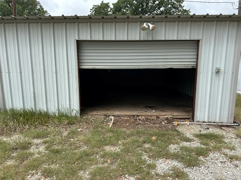 176 Live Oak Road Springtown TX 76082