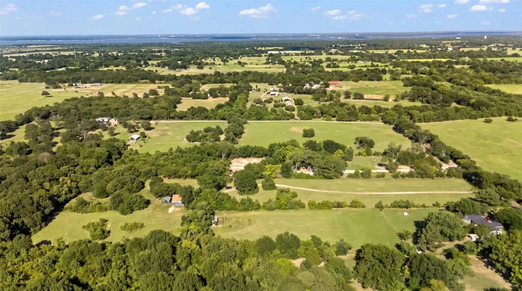 28300 County Road 2100 Kemp TX 75143